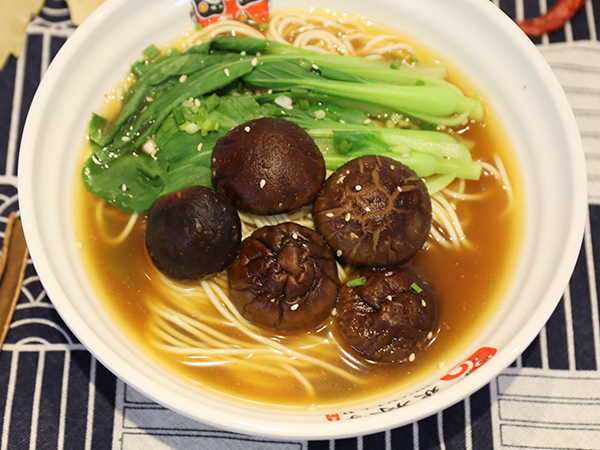  p>欢辣季重庆小面,创立于2018年,属于 a target="_blank" href="