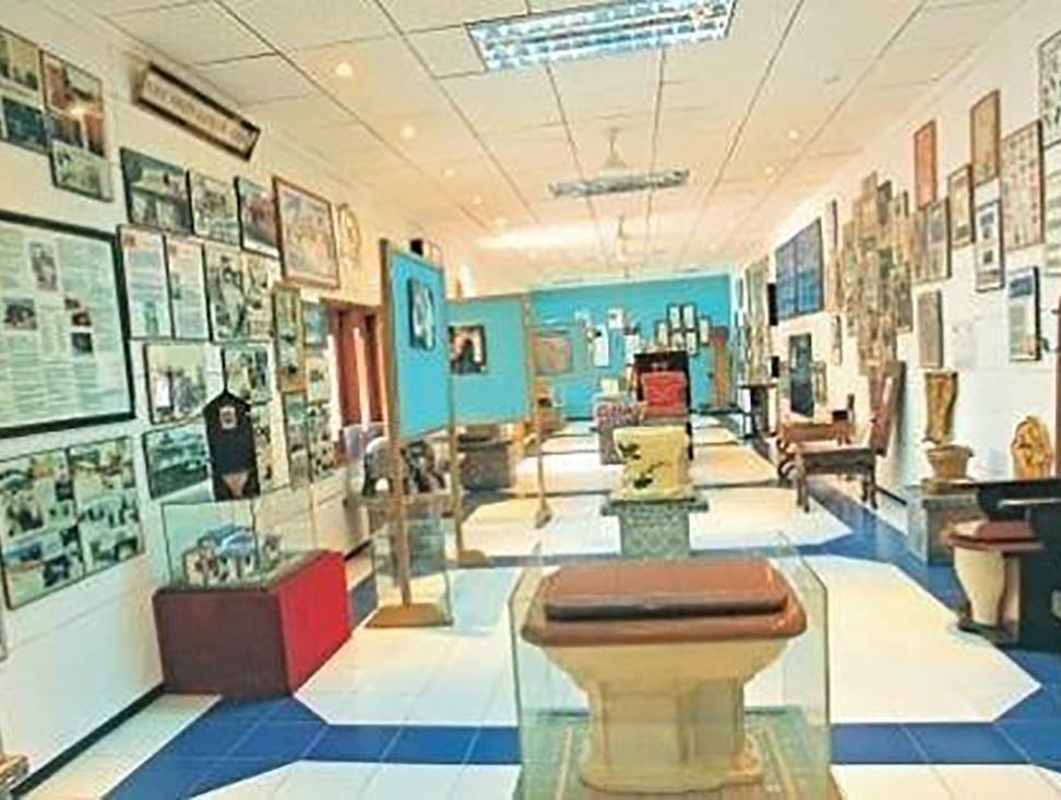 苏拉布国际马桶博物馆