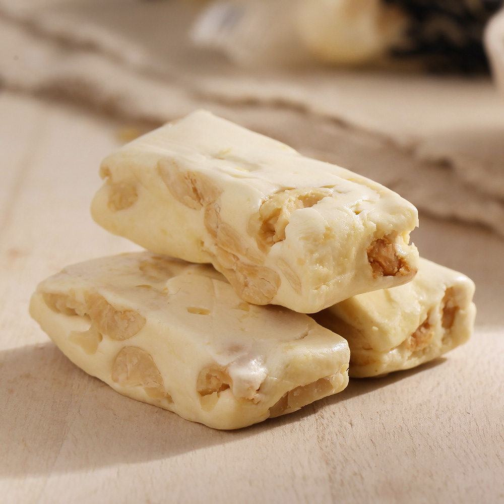 牛奶花生牛轧糖