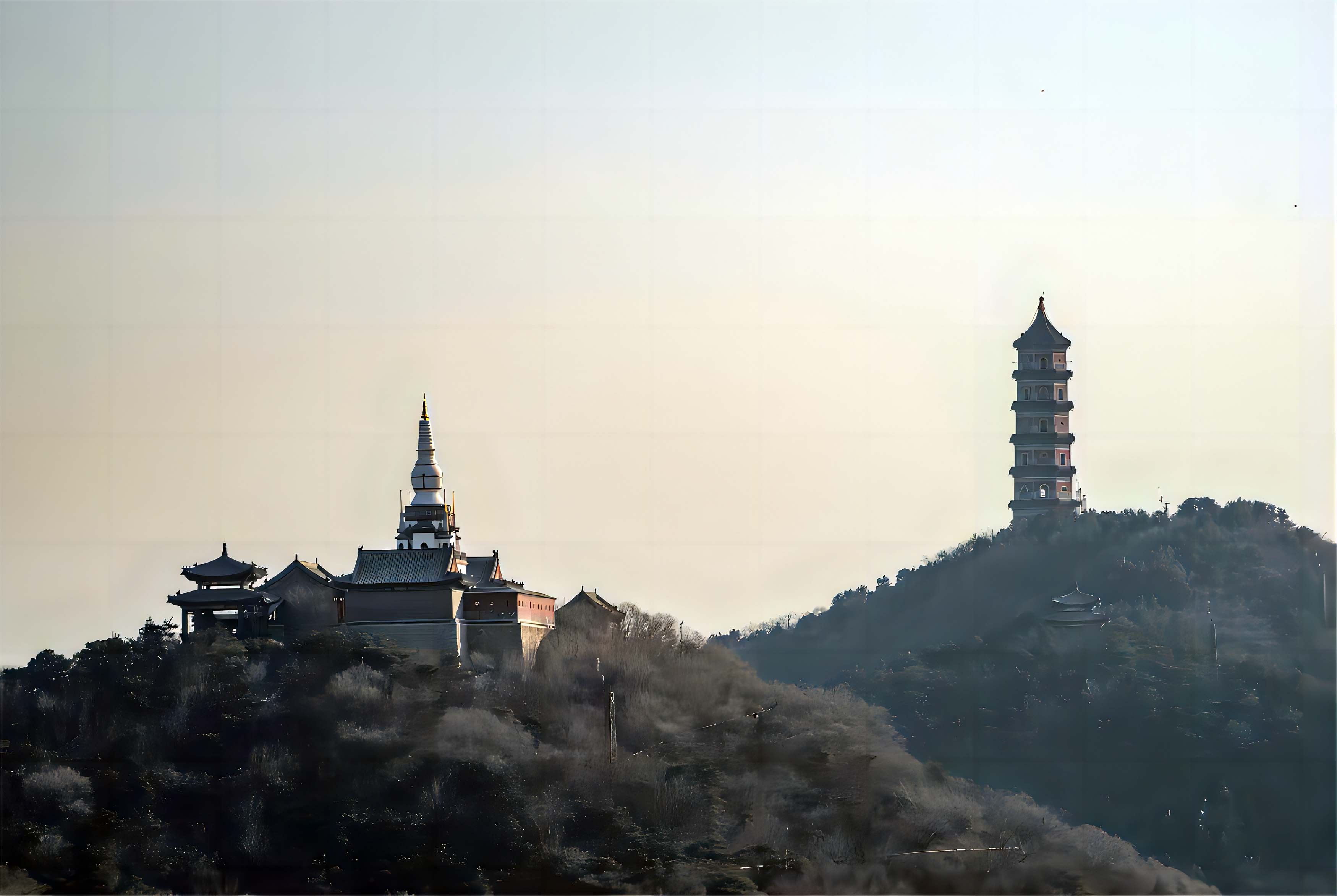  p>静明园,位于北京市海淀区玉泉山小东门外,颐和园昆明湖西.