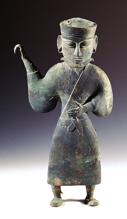 东汉胡人牵马铜俑