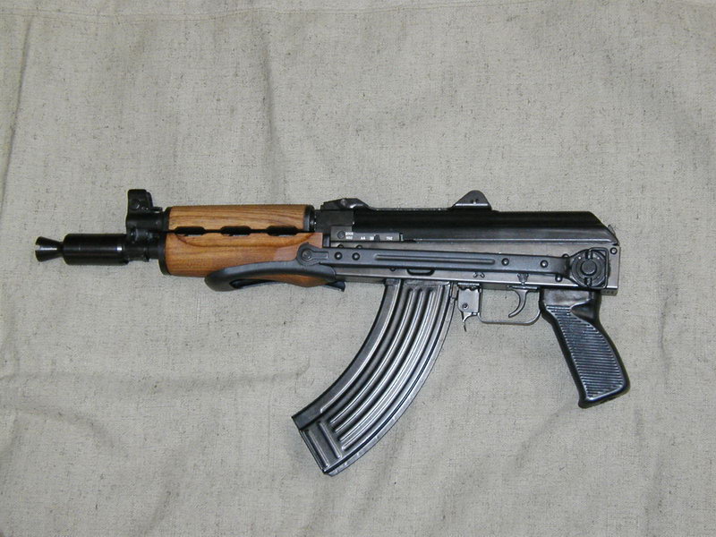 m85式5.56mm冲锋枪