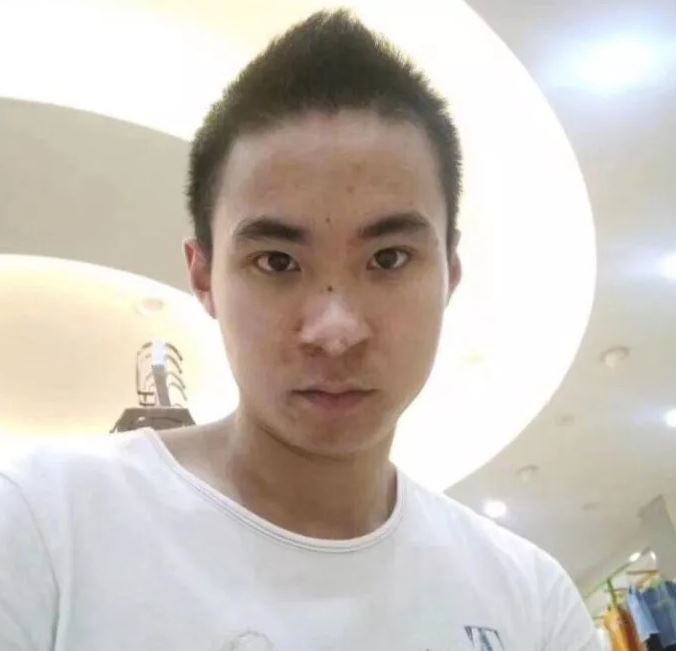  p>2018年8月24日,浙江省乐清市一名20岁女孩赵培辰乘坐 a target="