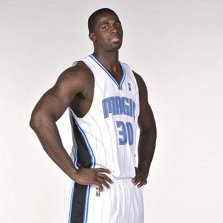  p>布兰登·巴斯(brandon bass),1985年4月30日出生于 a target="