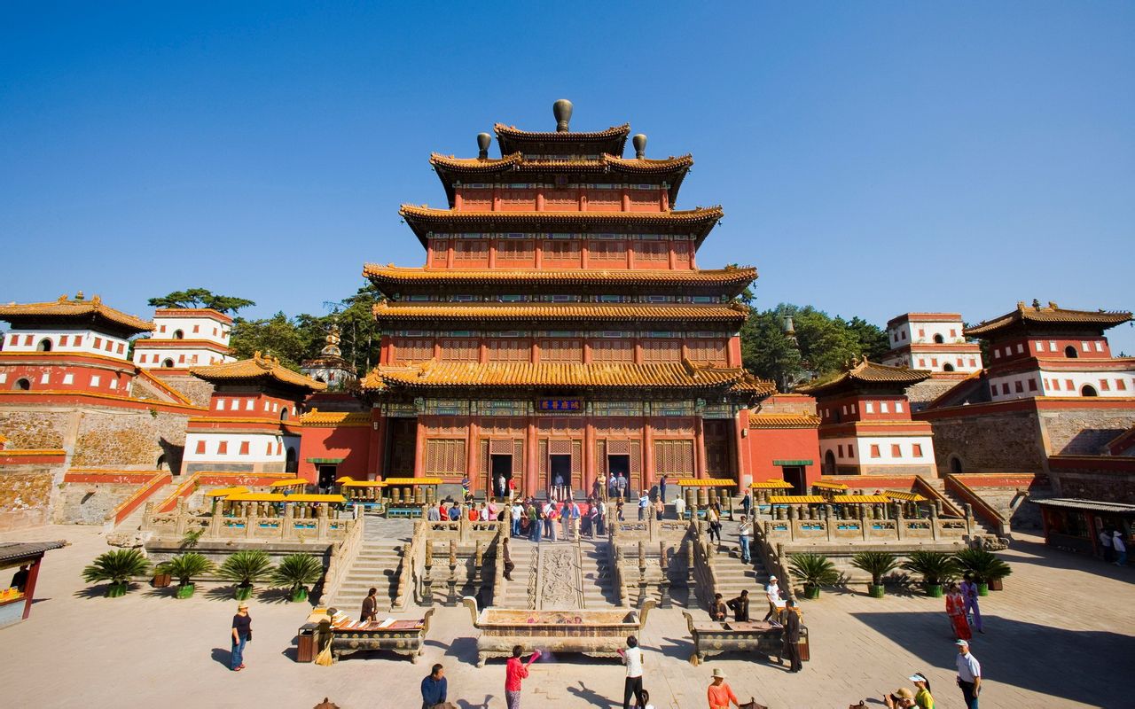  p>外八庙是 a target="_blank" href="/item/河北承德避暑山庄