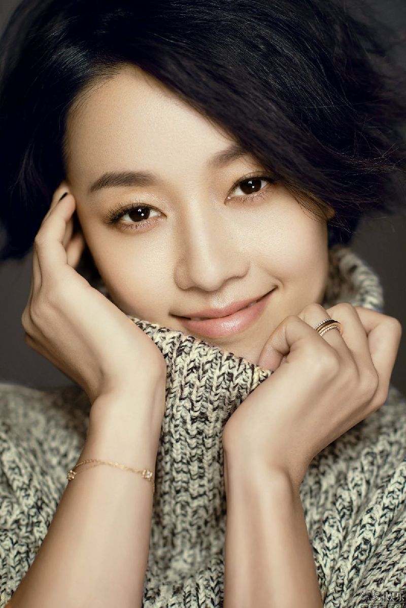  p>马伊琍 i>(ma yili) /i>,1976年6月29日出生于上海市虹口区,祖籍