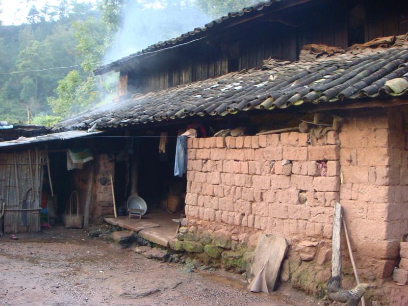  p>石膏箐村隶属于云南省普洱市墨江哈尼族自治县通关镇永马行政村