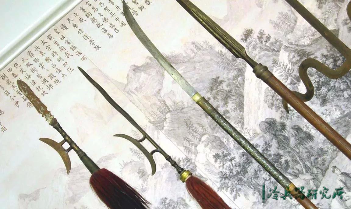方天画戟原来排最末，你知道中国12大类戟都长什么样吗？_百科TA说