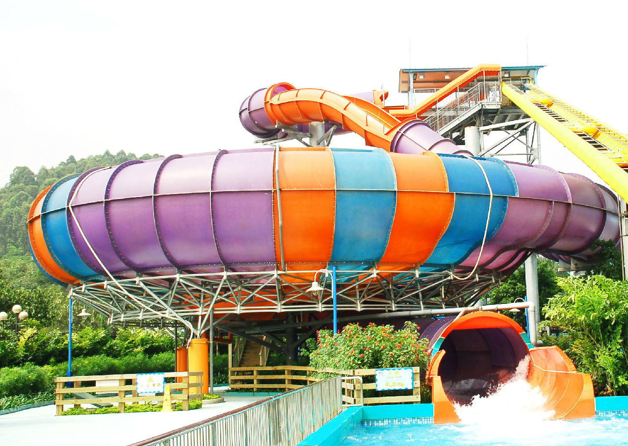 洛阳亚龙湾游乐园是洛阳市2012年重点建设