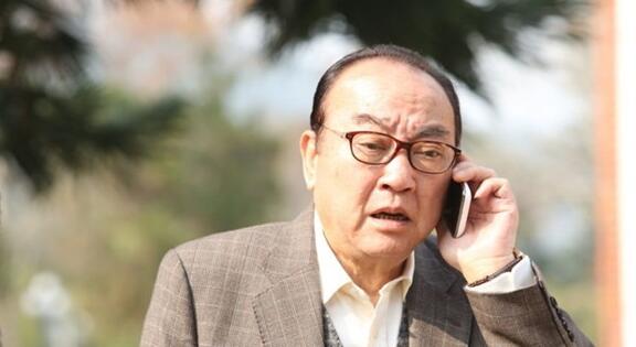  p>卢海鹏(lo hol pang,1941年12月21日—),1941年12月21日出生于广州