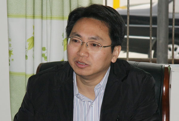 四川">四川 /a> a target="_blank" href="/item/盐亭">盐亭 /a>人