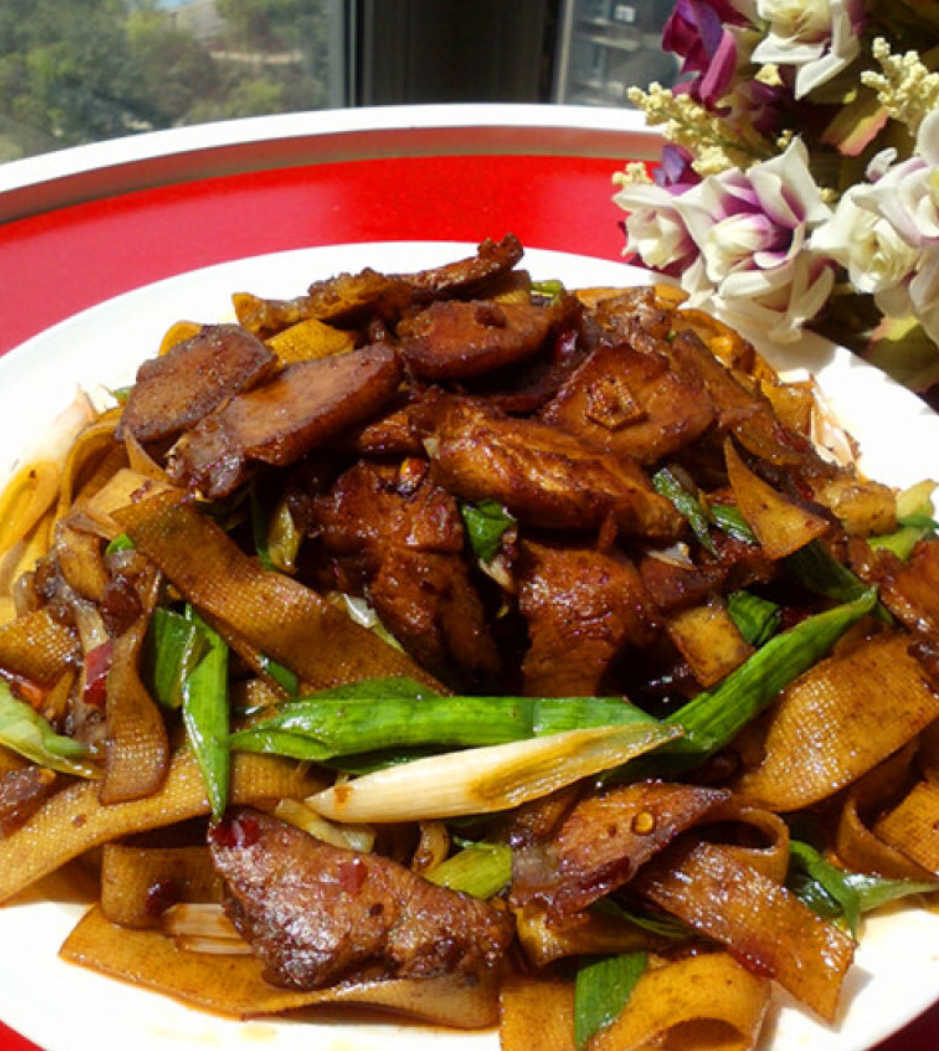 千张蒜苗回锅肉