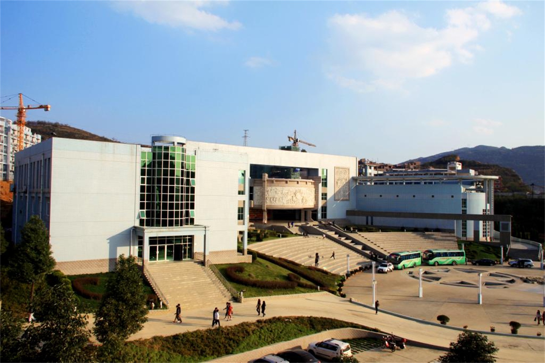 毕节学院