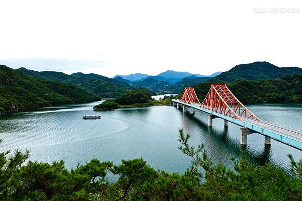 堤川