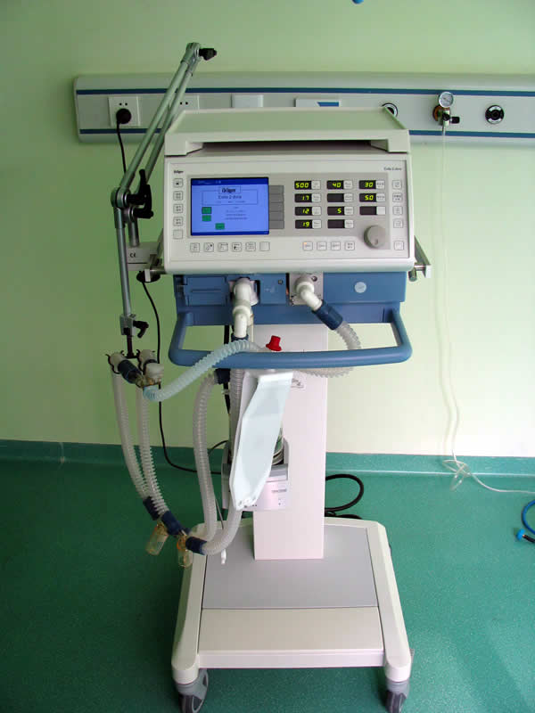  p>在现代临床医学中,呼吸机作为一项能人工替代自主通气功能的有效