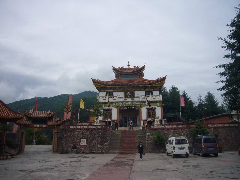  p data-id="gnzl3rw2o3">永寿寺位于武胜县华封乡嘉陵江西岸,是一座