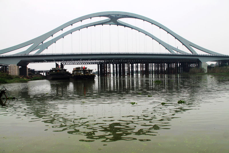  p>派河发源于肥西县中部江淮分水岭,河道自西北向东南流经城西桥,上