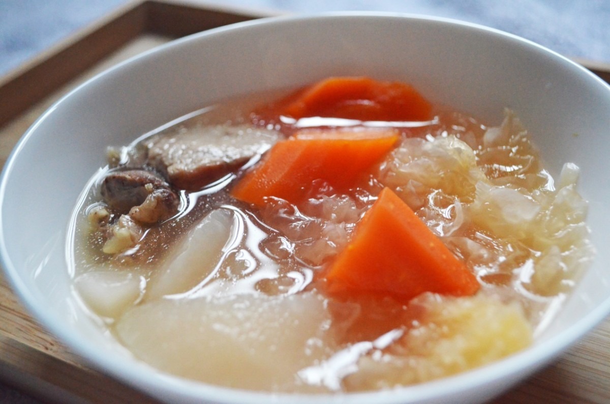 雪耳瘦肉汤