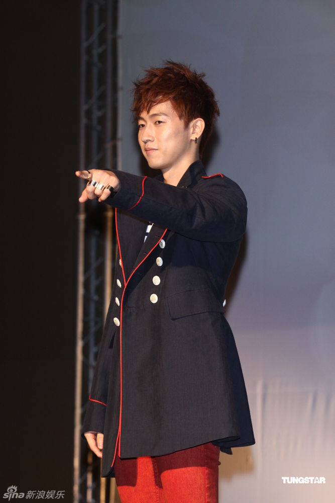  p>张佑赫(         ),1978年5月8日出生于韩国庆尚道大丘市.