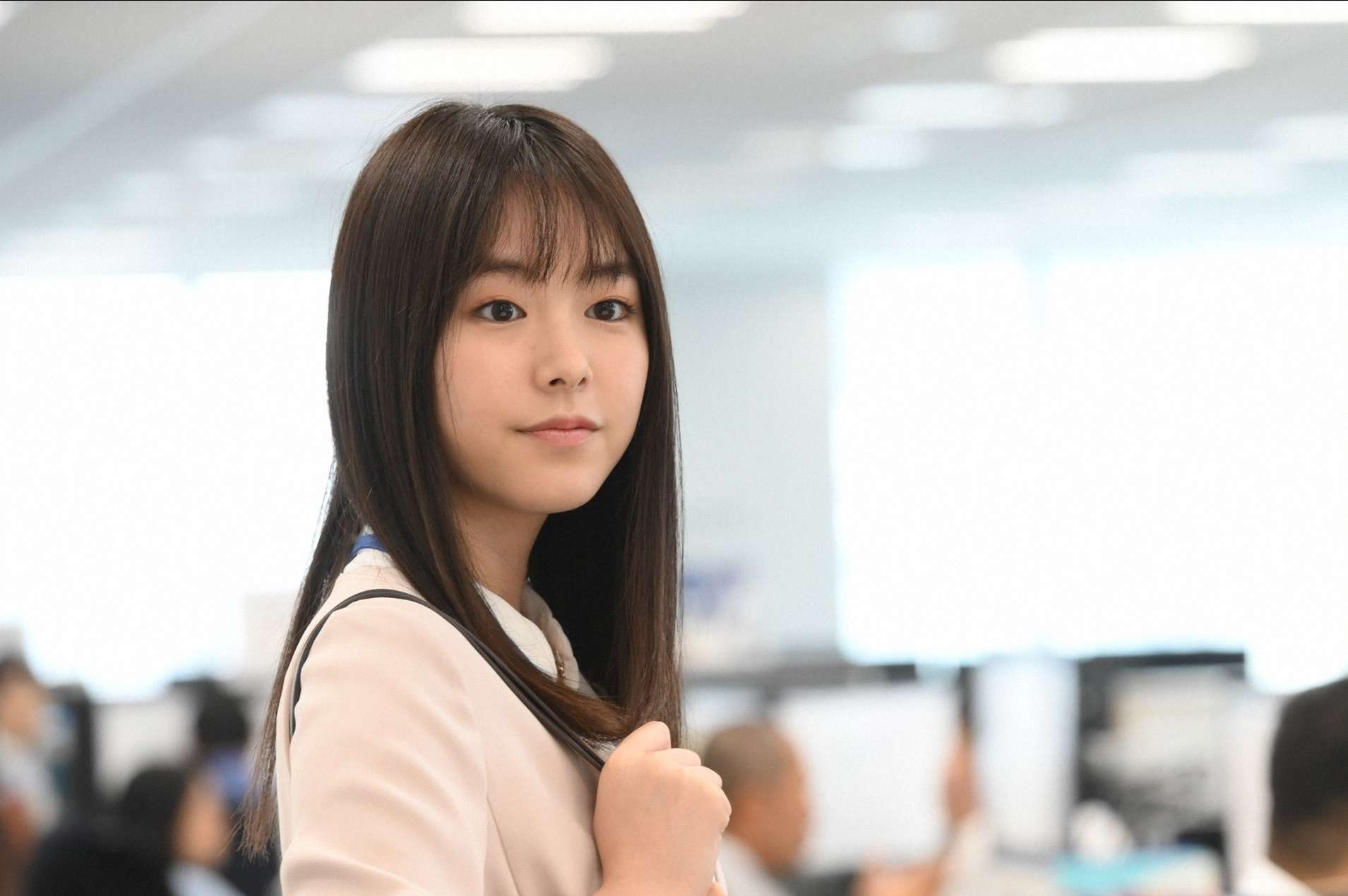 唐田英里佳
