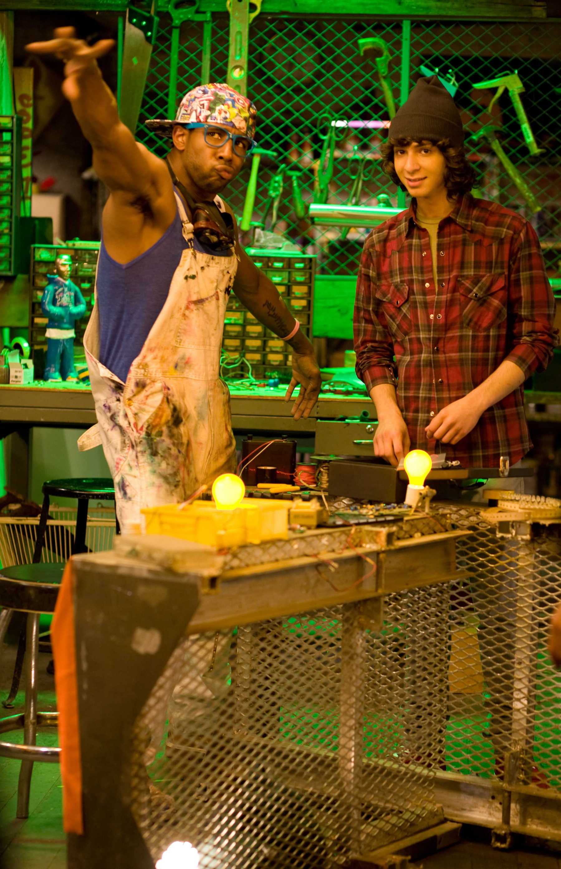  p>《舞出我人生3》是试金石影片公司出品的3d歌舞片.