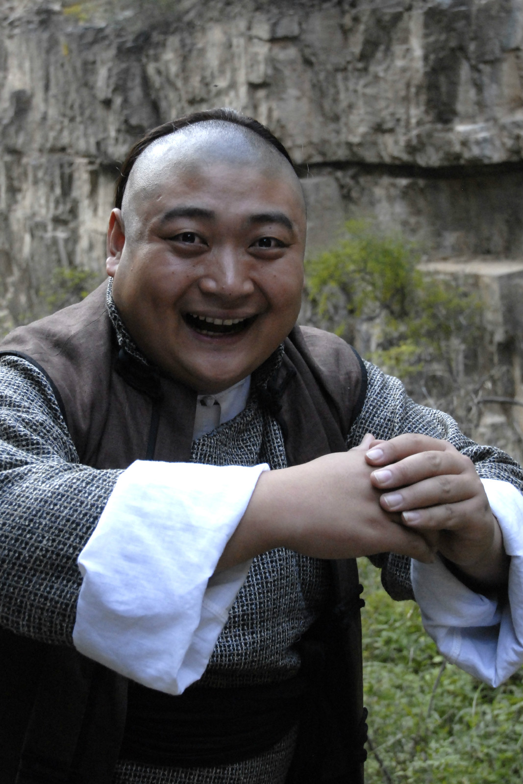  p>《青年霍元甲之冲出江湖 》是由中央电视台,浙江星座魔山影视传媒