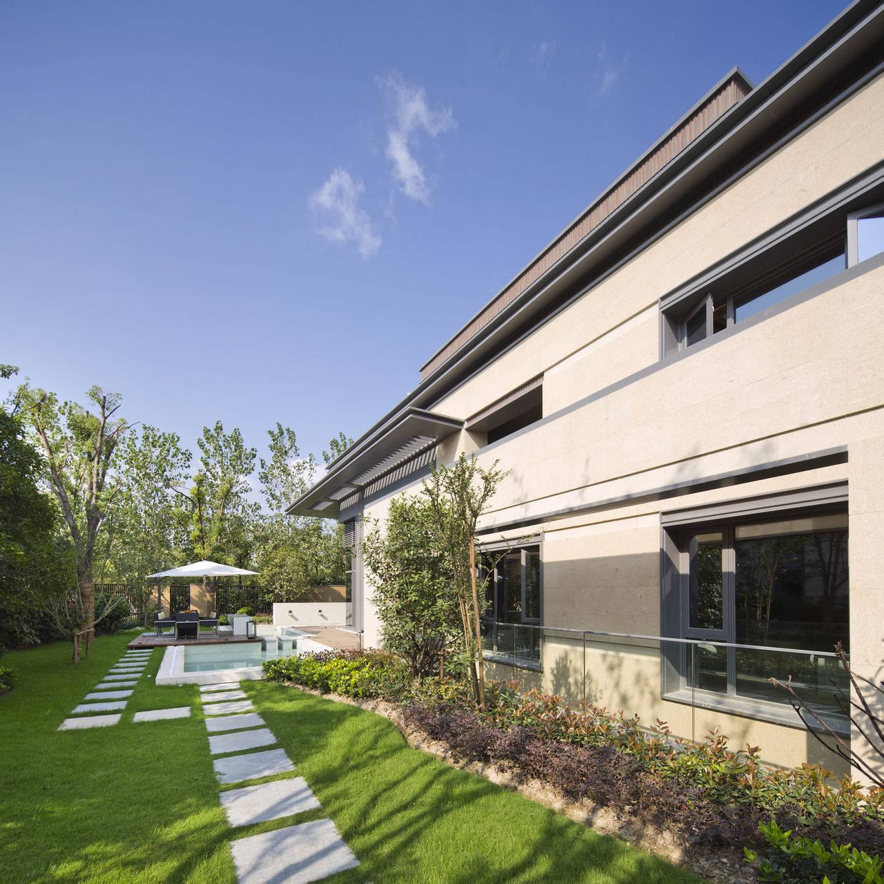 data-lemmaid="127743">上海市 /a>闵行区浦江镇,东向浦申路(n7),西向