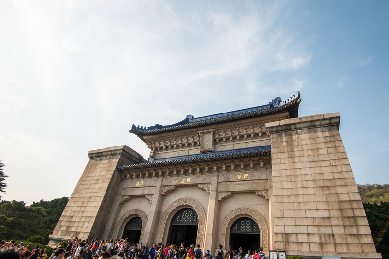  p>中山陵位于 a target="_blank" href="/item/南京市/2207627" data