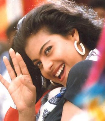 dlyu06e">卡卓尔·德乌甘(kajol devgan),1974年8月5日出生于印度孟买