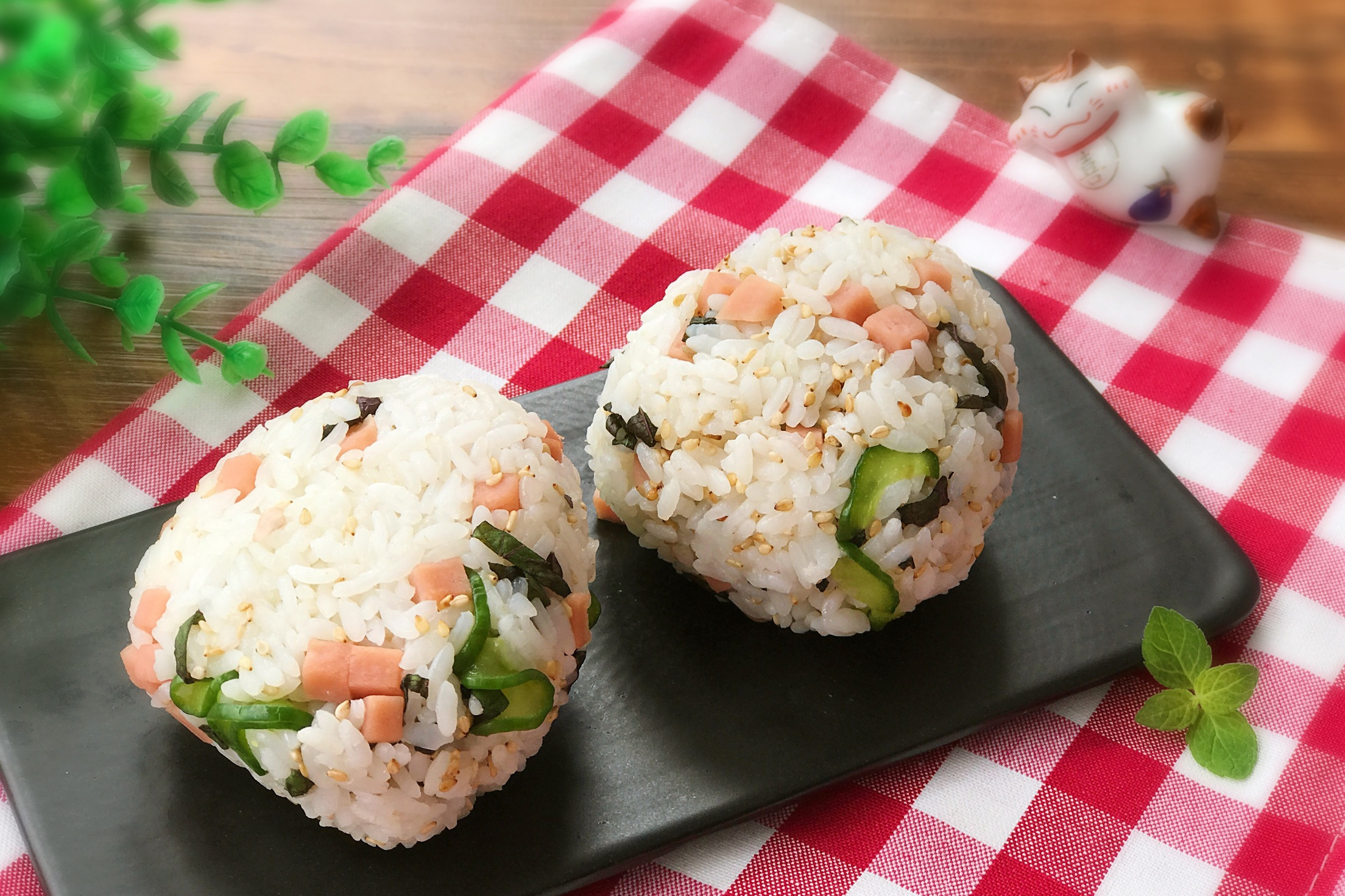 日式茶渍烧饭团