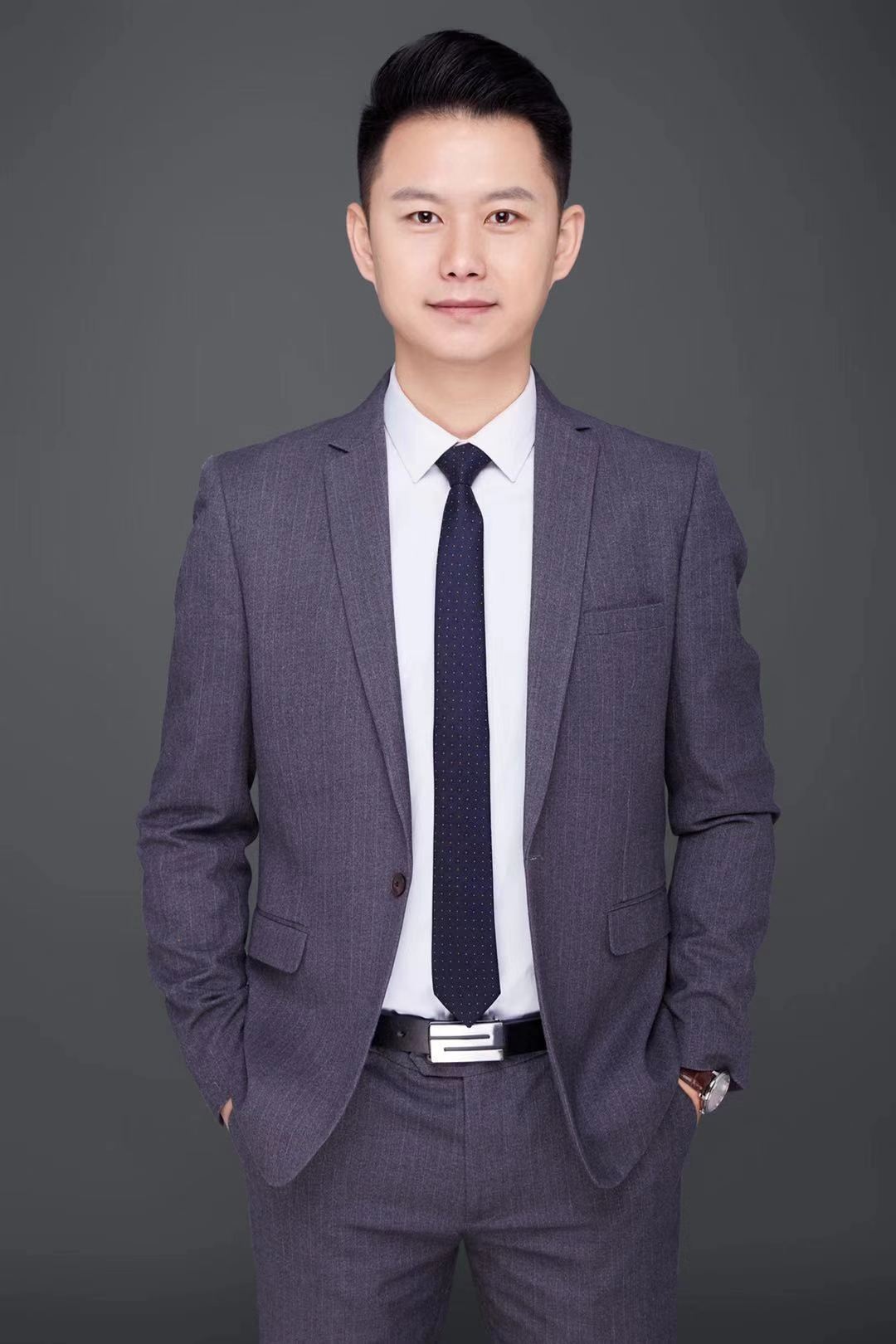 杨阳