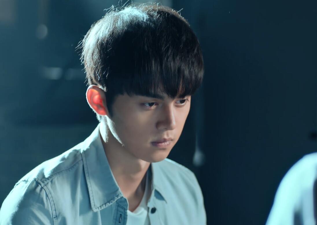 心疼谢彬彬：上综艺被吴镇宇狂怼，新剧《暹罗密码》播放量不佳_百科TA说
