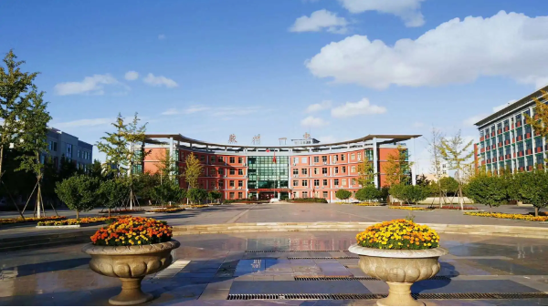 山东省胶州市第一中学