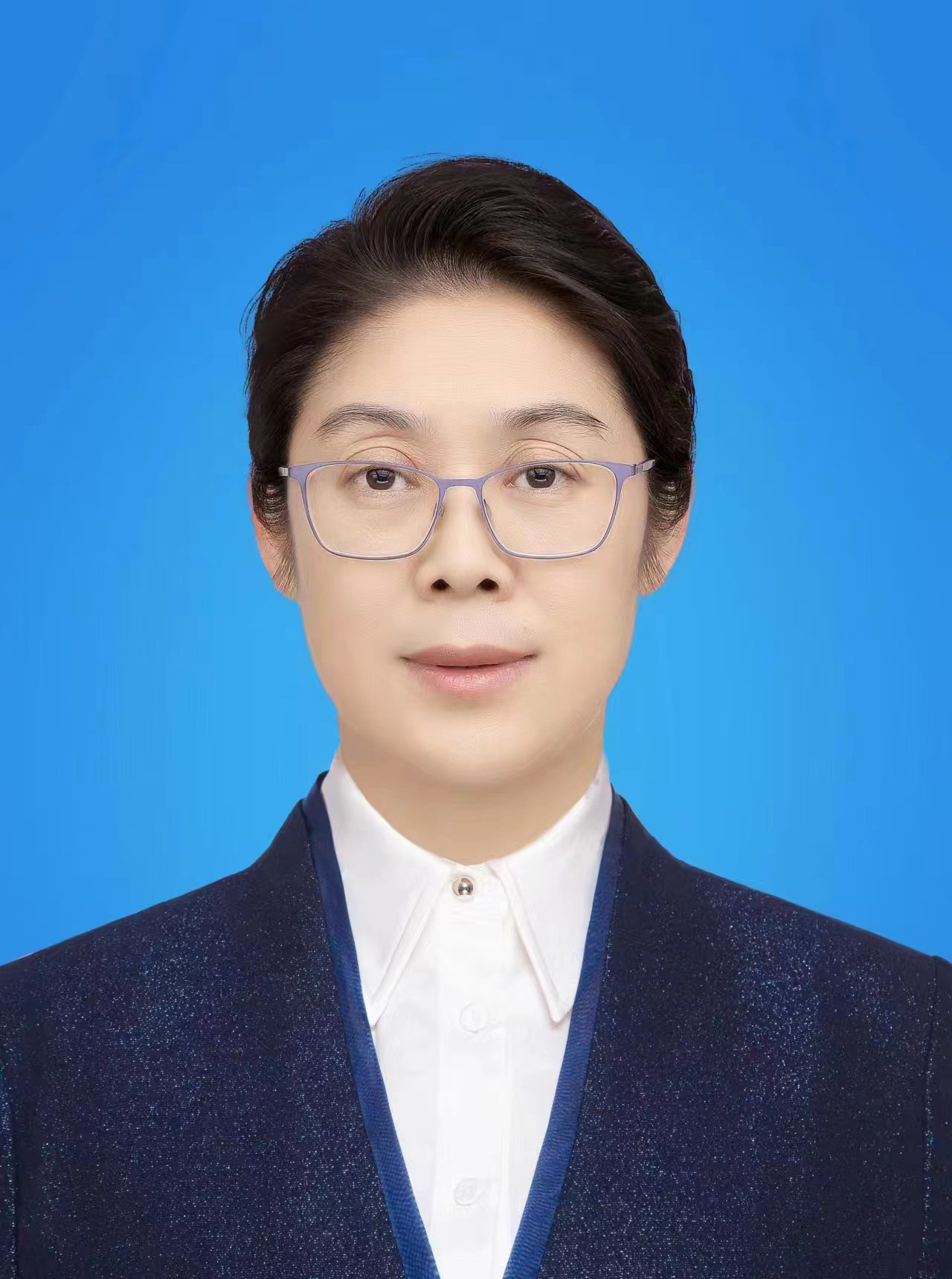  /p> p data-id="gnav0a17pn">现任民盟辽宁省第十五届委员会副主任