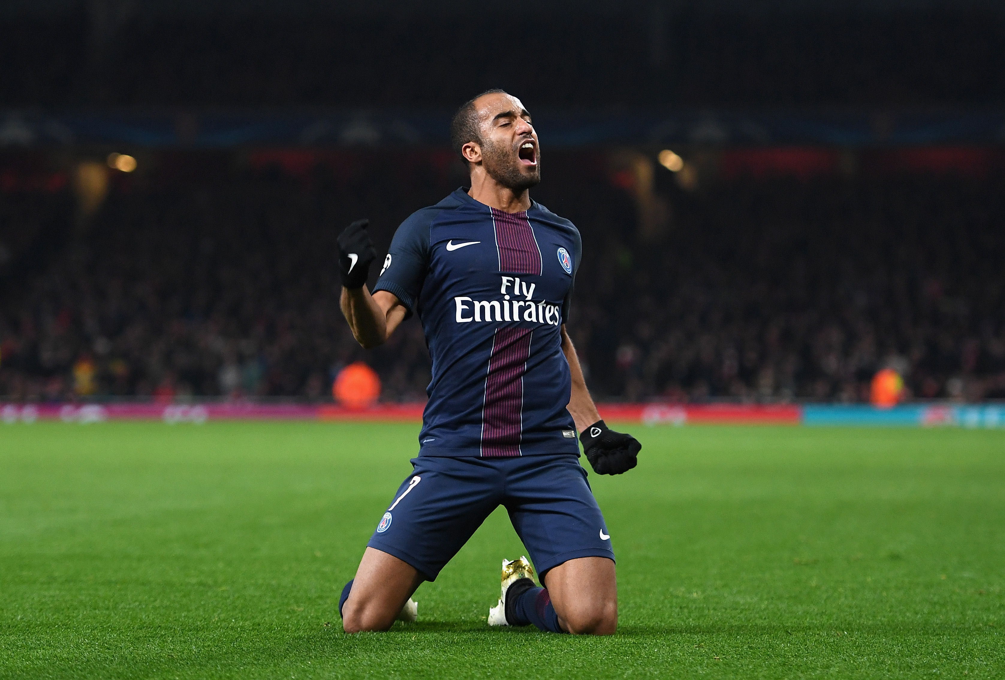  p>卢卡斯·莫拉(lucas moura),简称"小卢卡斯",1992年8月13日出生于 