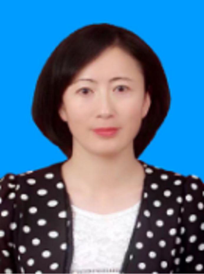 张琛,女,回族,1975年11月出生,宁夏吴忠市人