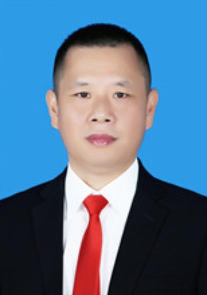  p>丁意辉,男,汉族,罗田县人,1975年8月出生,1993年7月参加工作,2001