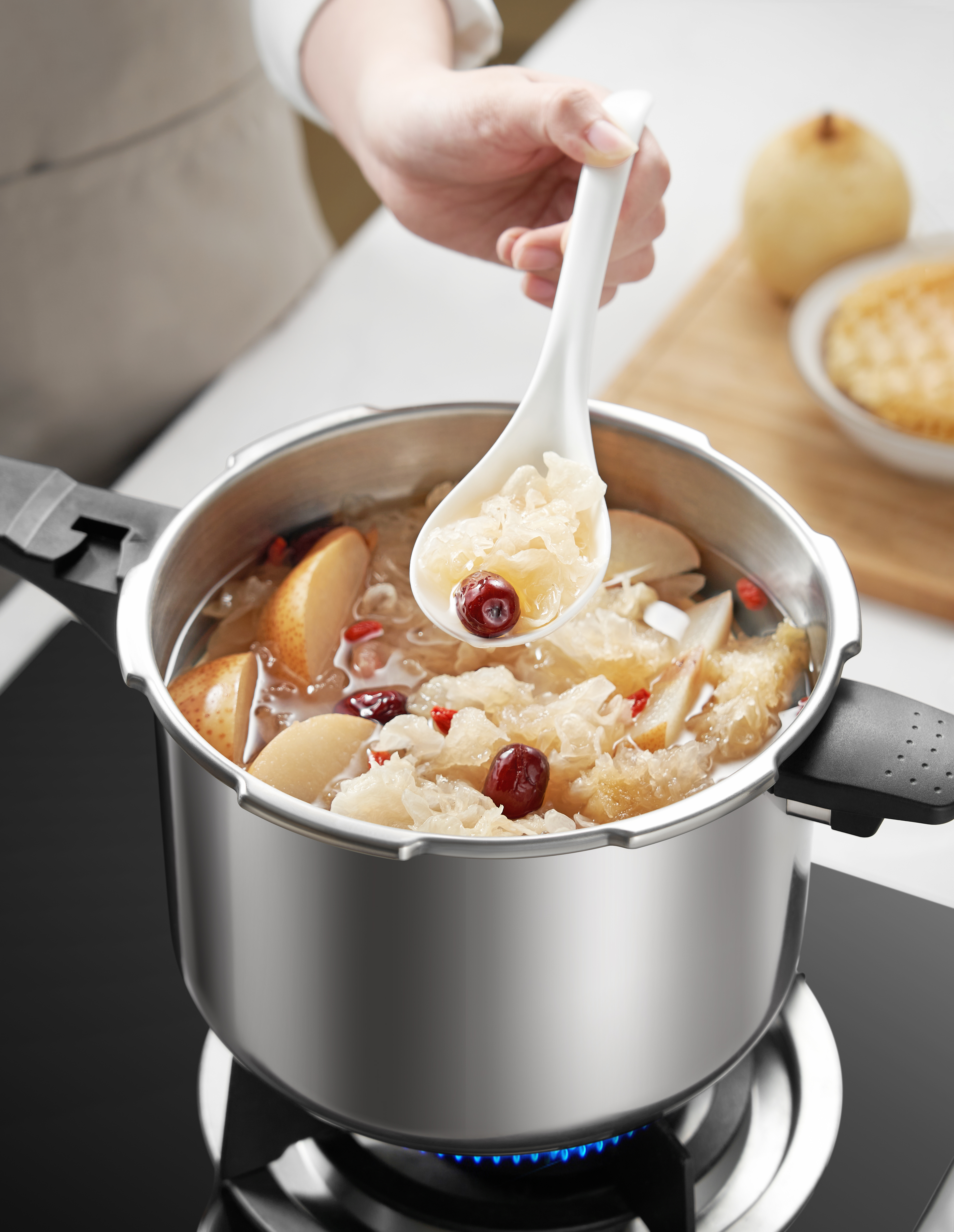 喆物不锈钢压力锅