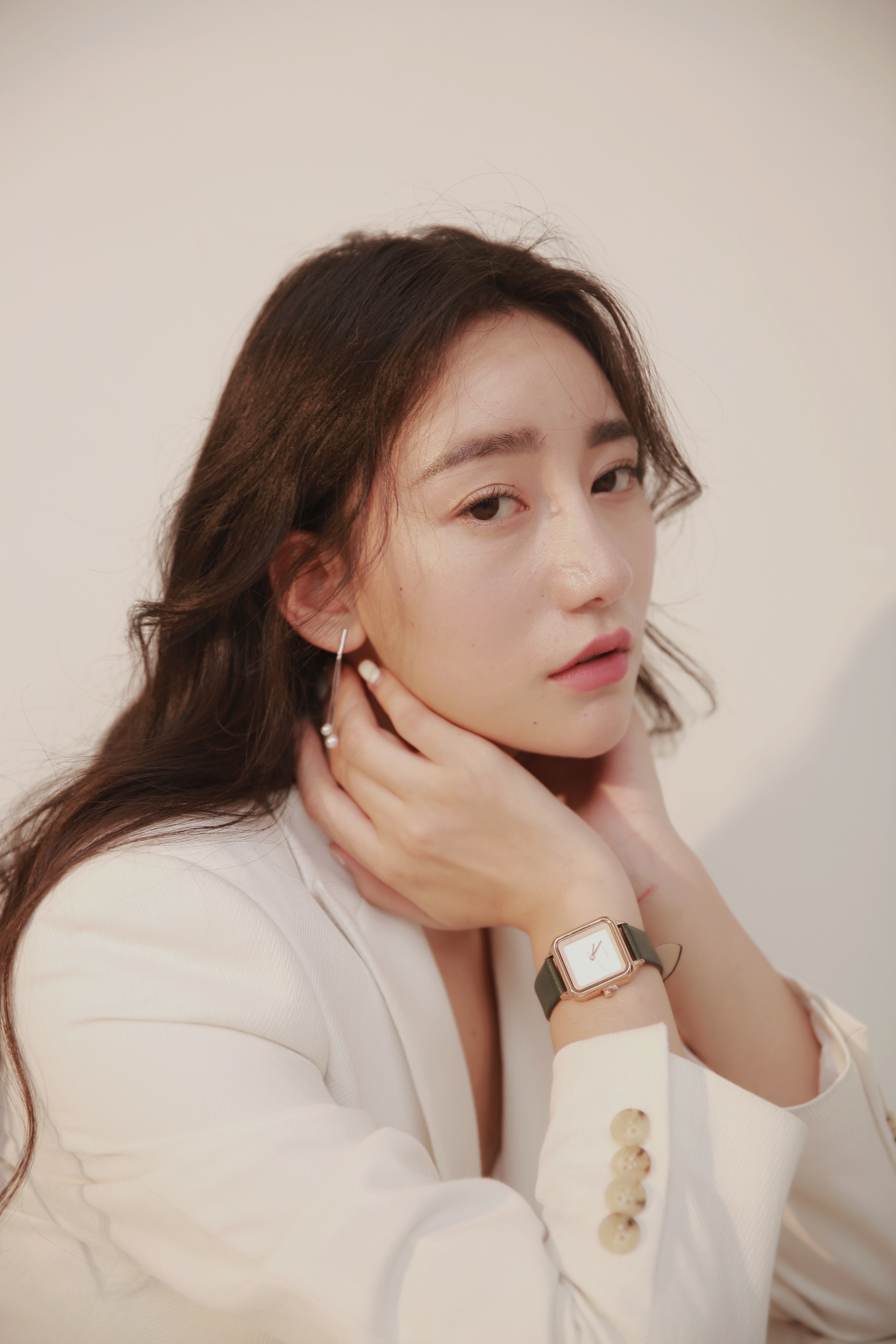 id="gnbxz0kbdt">孙小敏,中国内地女演员,1997年10月出生,甘肃陇南人