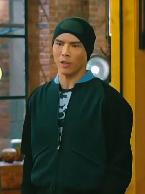 男,《 a target="_blank" href="/item/澳门风云3/16820425" data