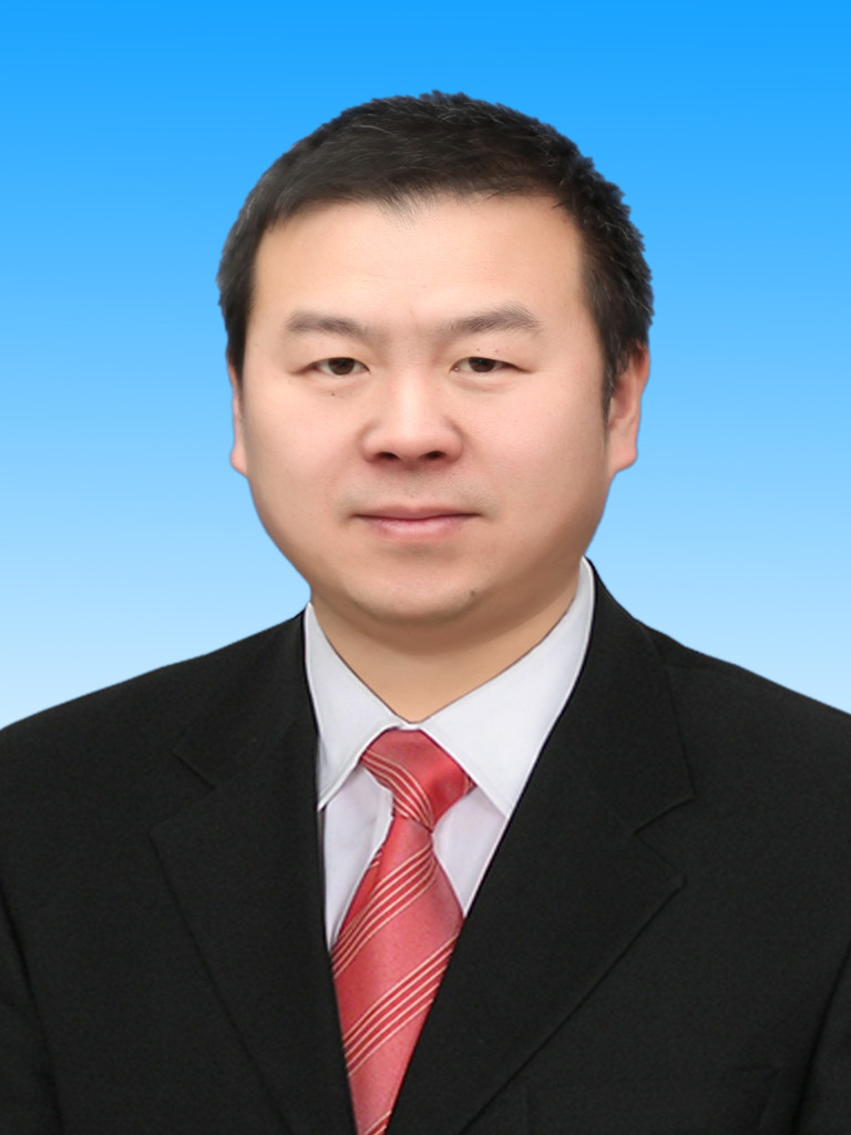  p>胡定新,男,汉族,1973年9月出生,四川安岳人,1996年9月参加工作