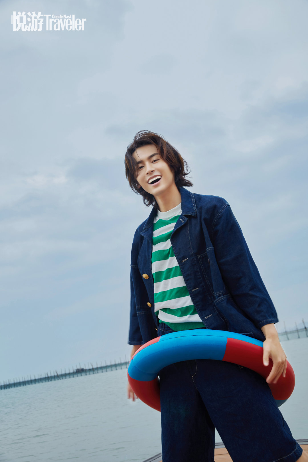  p>张哲瀚,1991年5月11日出生于江西省新余市,中国内地影视男演员