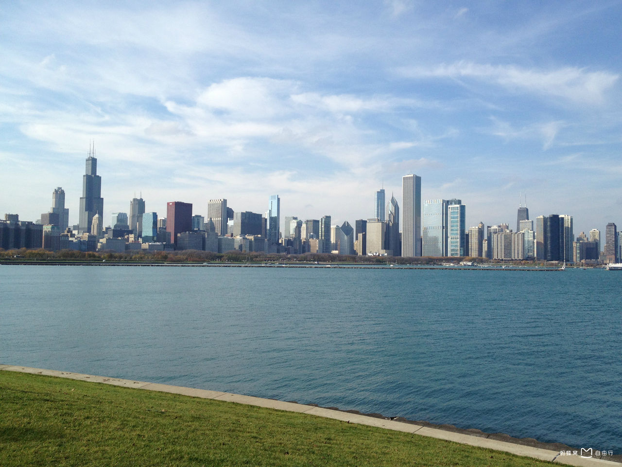  p>密歇根湖(michigan lake)也叫密执安湖,是 a href="#" data-lemma