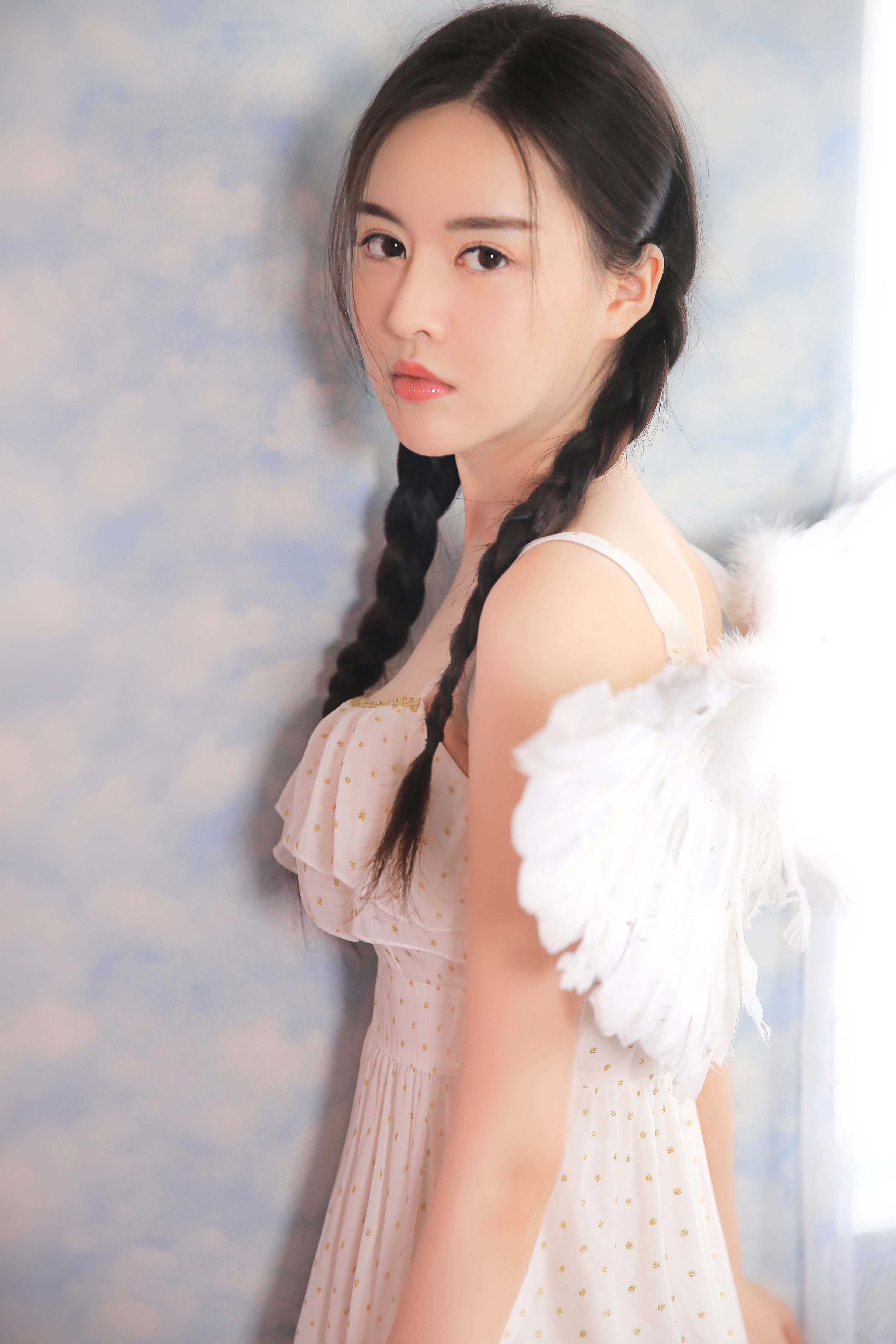  p>云千千,2000年7月2日出生于安徽省芜湖市,中国