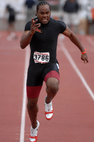 出生在 a href="#">得克萨斯州 /a>湾城,是美国前运动员(短跑)