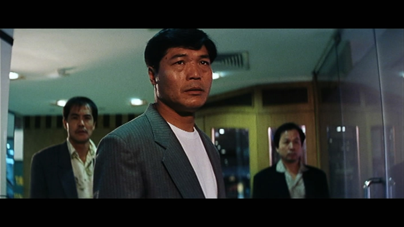  p>《暗花》是银河映像于1998年出品的警匪动作片,由 a target="