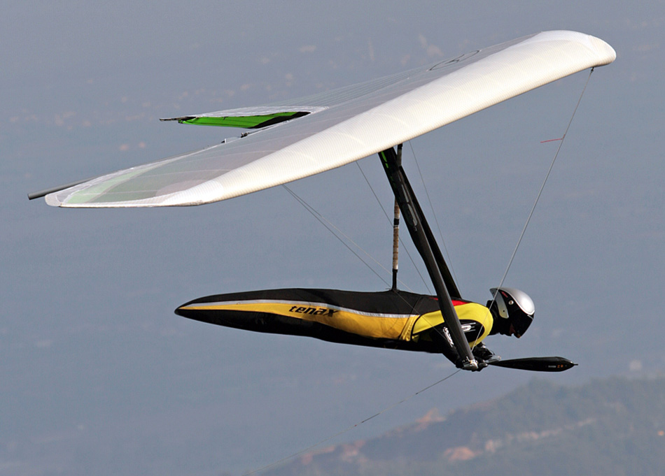  p>三角翼飞机的英文名称为:delta-wingairplane,三角翼飞机是 a href