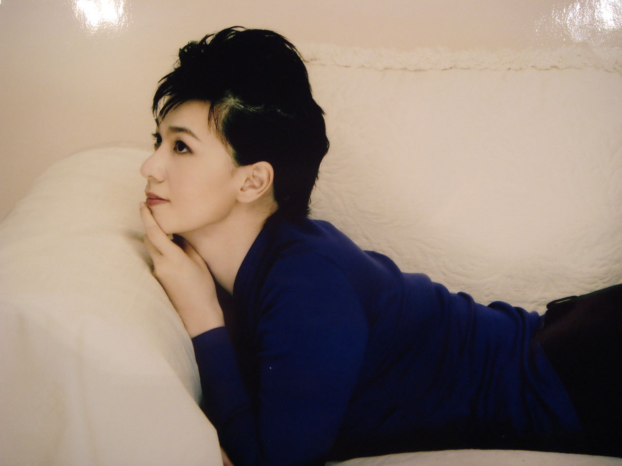  p>柯以敏(mindy quah),1972年3月30日出生于马来西亚槟城,马来西亚