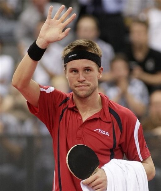  p>迈克·梅兹,乒乓球运动员,丹麦队老将,6岁开始练习乒乓球,左手横板