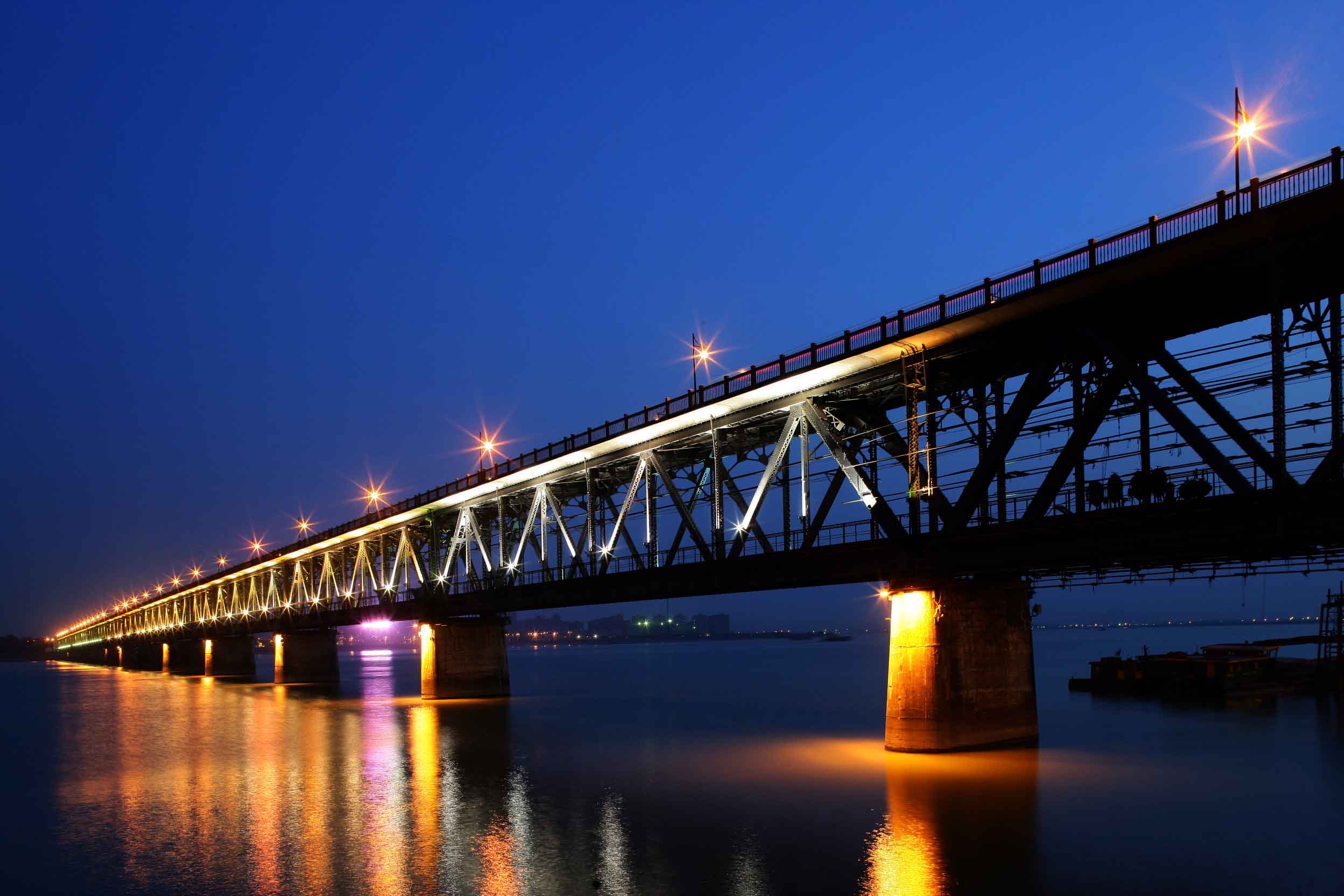  p>钱塘江,古称浙,全名" a href="#" data-lemmaid="154399">浙江 /a>